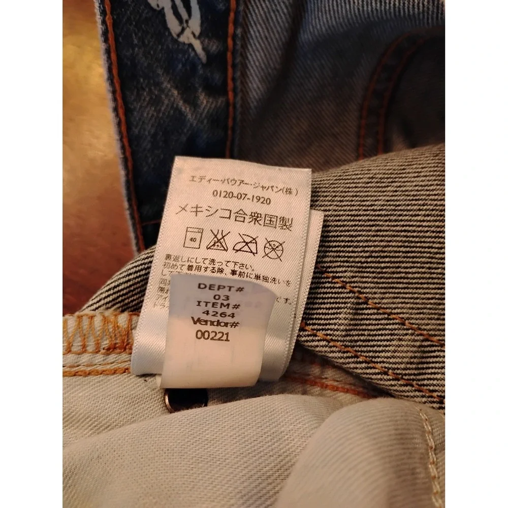 Eddie Bauer Mens Relaxed Fit Jeans Medium Wash Blue Denim 34x30 EB1290701-R-MSW